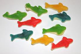 Gummi Assorted Sharks 5LB Bulk